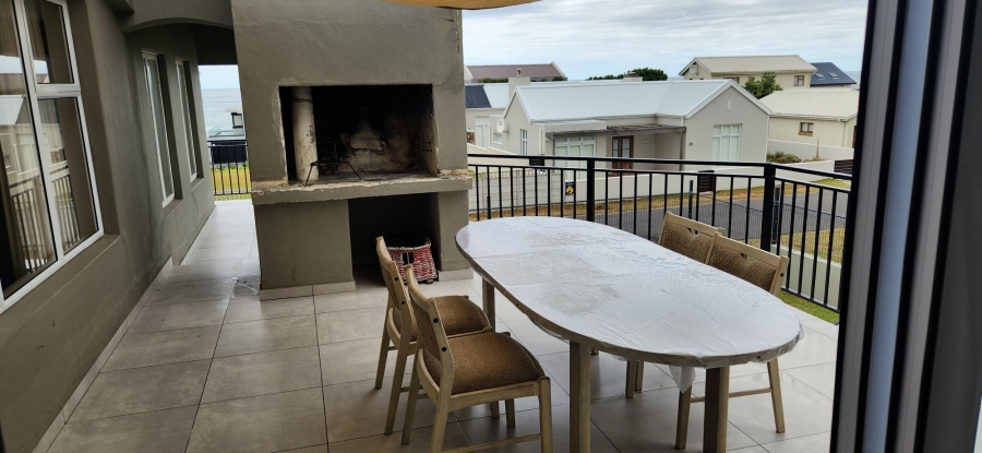 To Let 3 Bedroom Property for Rent in Kleinmond Western Cape